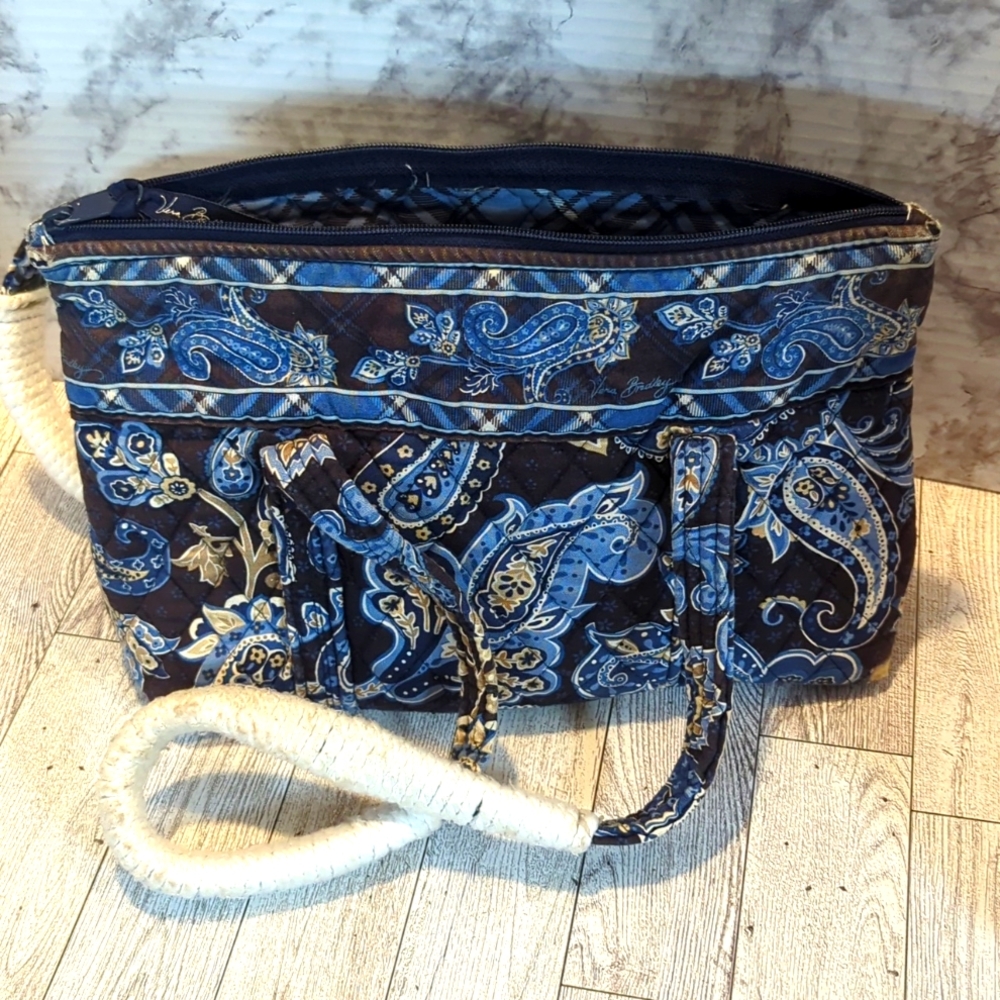 Vera Bradley handbag